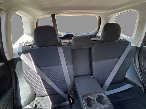Used 2018 Subaru Forester 2.5i Premium w/ All-Weather Package AWD/4WD image 13