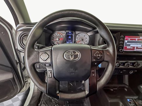 Used 2020 Toyota Tacoma SR image 13