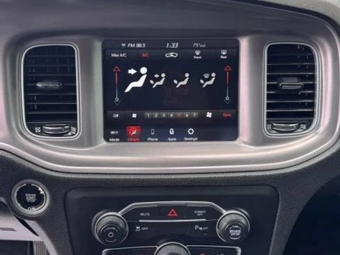 Used 2023 Dodge Charger SXT RWD image 12