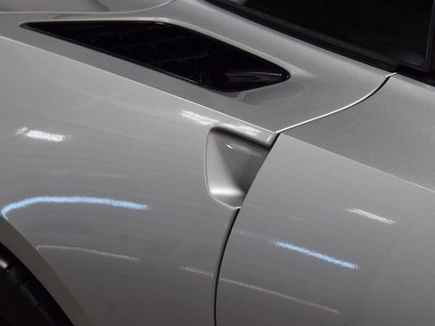 Used 2016 Chevrolet Corvette Stingray Coupe w/ 2LT Preferred Equipment Group image 19