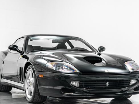 Used 1998 Ferrari 550 Maranello Coupe RWD image 3