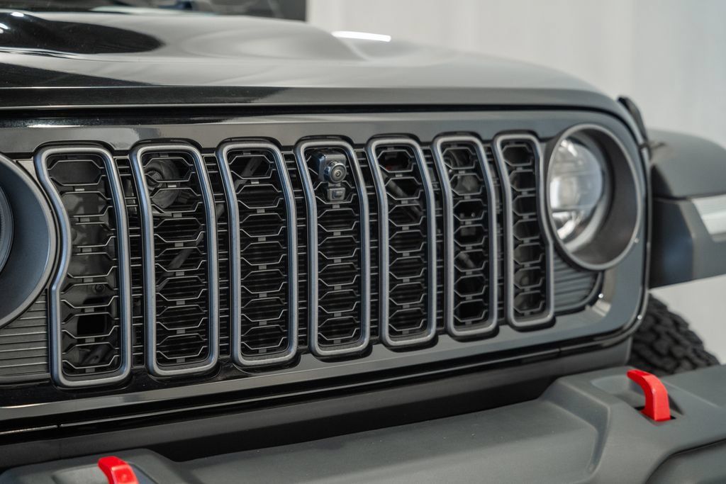 Used 2024 Jeep Wrangler Unlimited Rubicon w/ Technology Group AWD/4WD image 10
