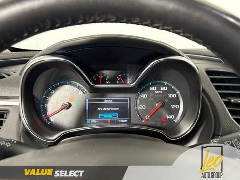 Used 2016 Chevrolet Impala LT w/ Convenience Package FWD image 15