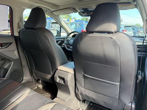 Certified 2024 Subaru Crosstrek 2.5i Limited AWD/4WD image 35