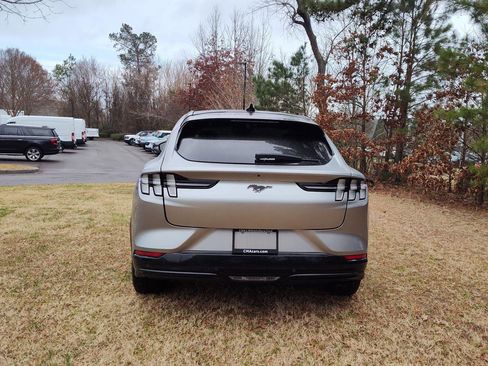 Used 2021 Ford Mustang Mach-E Premium image 7
