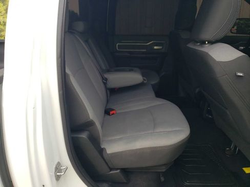Used 2021 RAM 2500 Big Horn w/ Level 1 Equipment Group AWD/4WD image 23