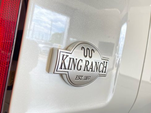 Used 2025 Ford F150 King Ranch AWD/4WD image 8