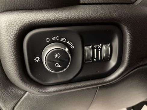 Used 2022 RAM 3500 Laramie image 35