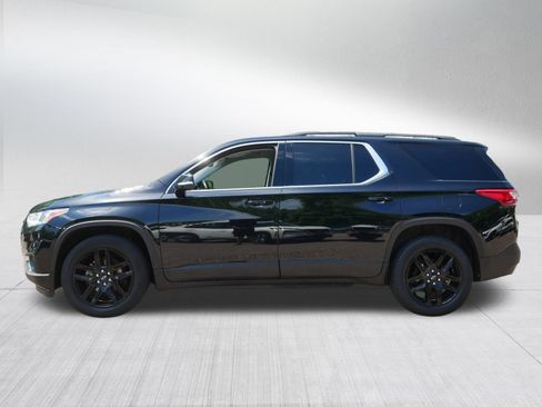Used 2019 Chevrolet Traverse LT w/ LPO, Blackout Package AWD/4WD image 4