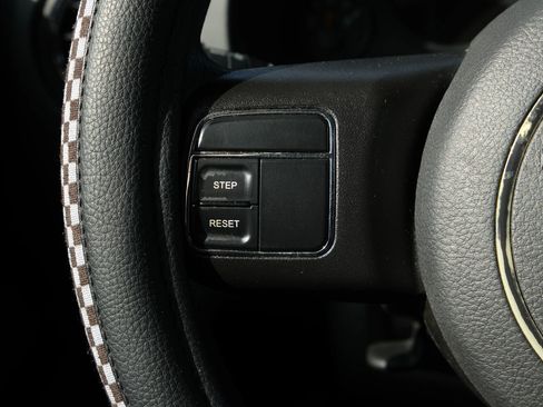 Used 2016 Jeep Patriot Sport w/ Power Value Group image 32