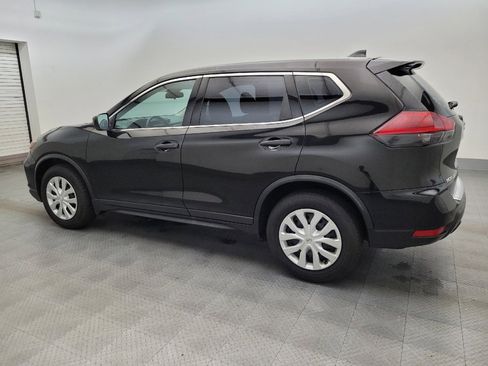 Used 2020 Nissan Rogue S FWD image 3