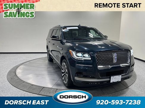 Certified 2024 Lincoln Navigator L Reserve AWD/4WD image 3