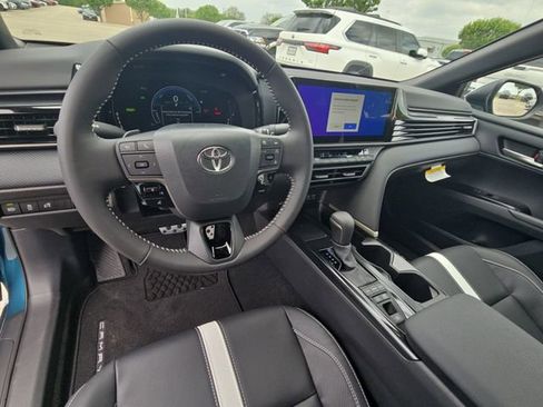New 2026 Toyota Camry SE image 15