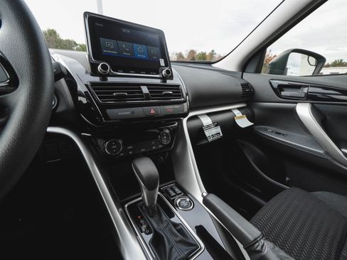 Used 2024 Mitsubishi Eclipse Cross Ralliart image 16