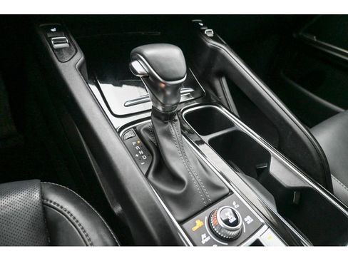 Used 2024 Kia Telluride S image 10