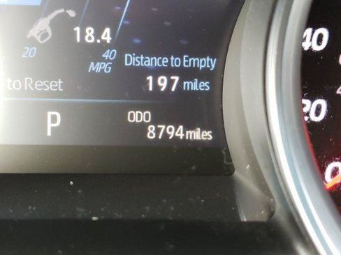 Certified 2018 Toyota Camry XSE FWD image 33