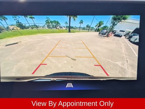 Used 2025 Chevrolet Trax LT w/ LT Convenience Package FWD image 16
