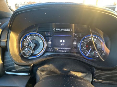 Used 2020 RAM 1500 Limited image 26