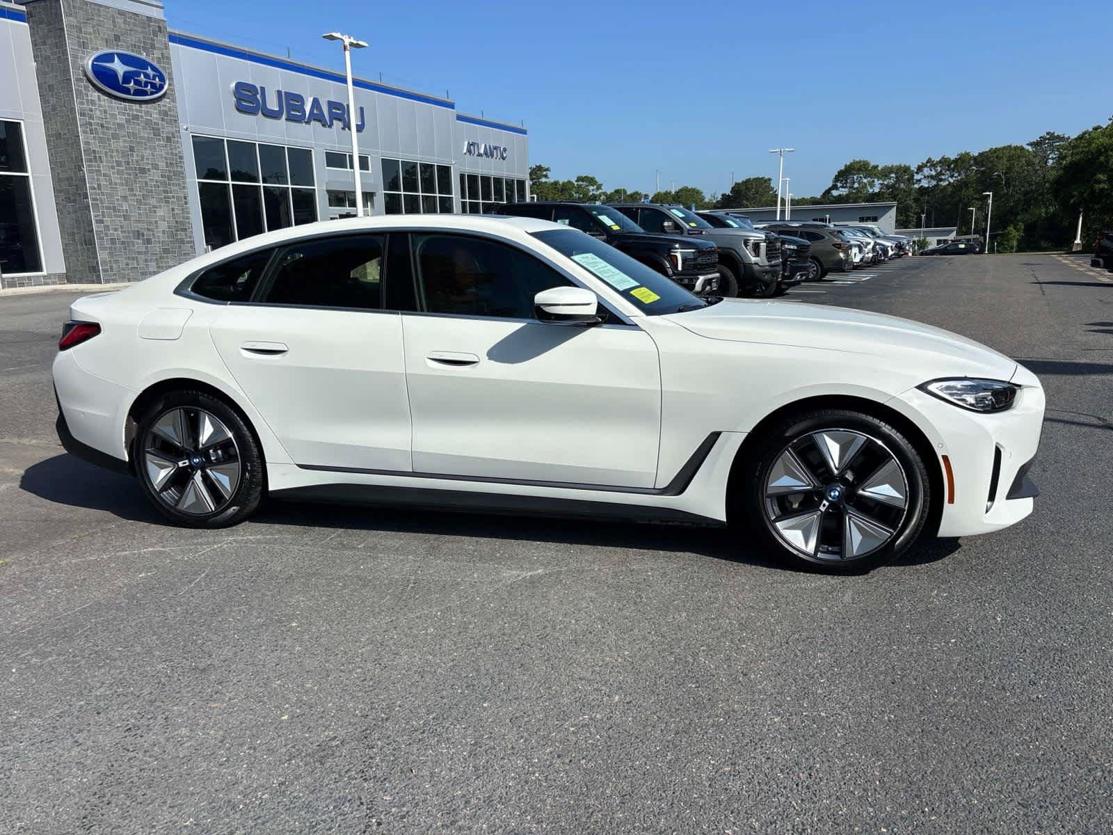 Used 2023 BMW i4 eDrive35 w/ Premium Package RWD image 2