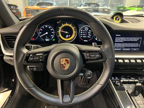 Used 2023 Porsche 911 Cabriolet image 21