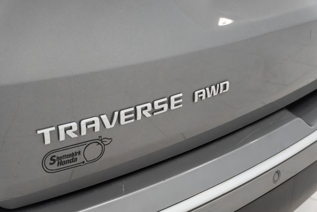 Used 2020 Chevrolet Traverse Premier AWD/4WD image 35