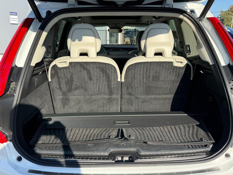 Used 2024 Volvo XC90 B5 Core w/ Protection Package Premier AWD/4WD image 5