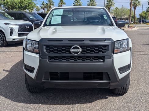 Used 2025 Nissan Frontier S RWD image 9