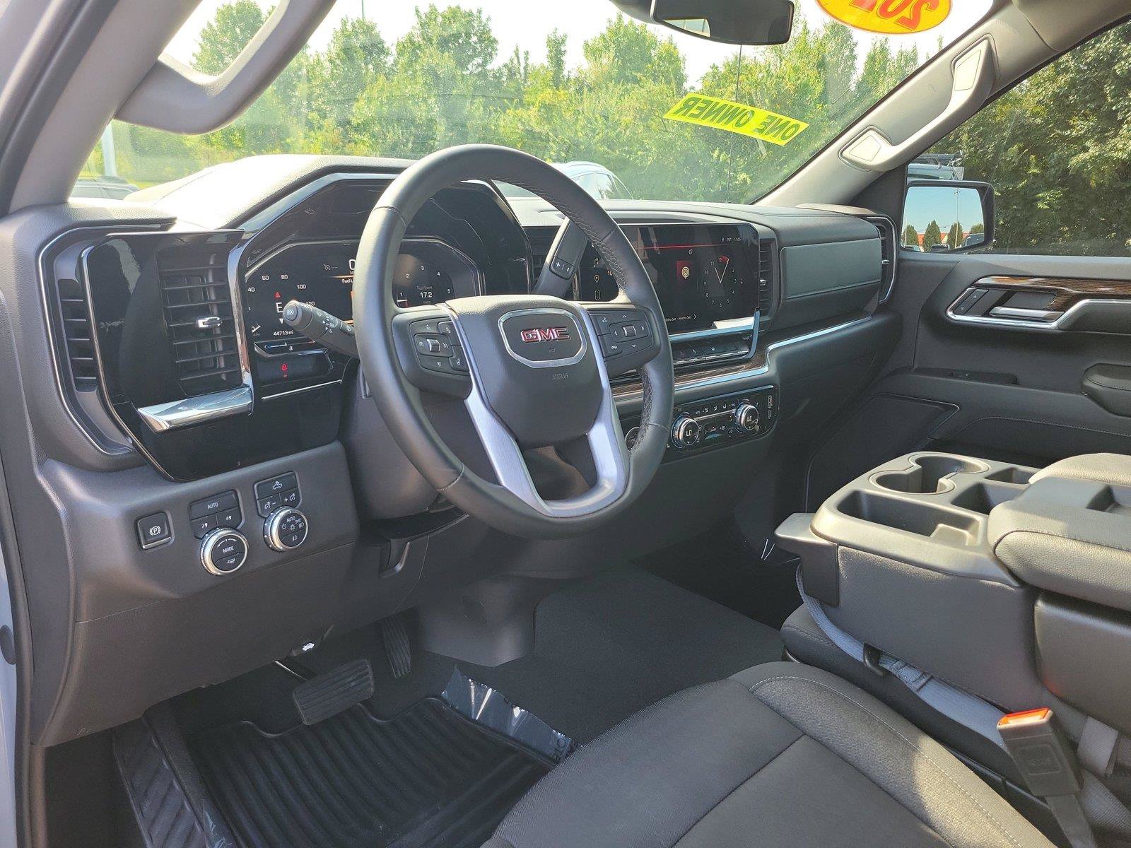 Used 2024 GMC Sierra 1500 Elevation AWD/4WD image 23