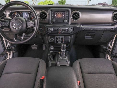 Used 2020 Jeep Wrangler Unlimited Sport S image 34
