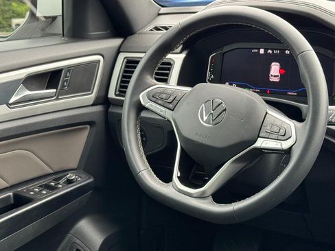 Used 2021 Volkswagen Atlas Cross Sport SEL AWD/4WD image 12