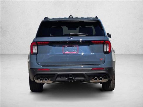 New 2026 Ford Explorer ST image 6