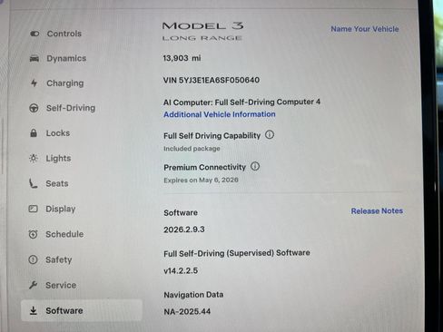 Used 2025 Tesla Model 3 Long Range image 16