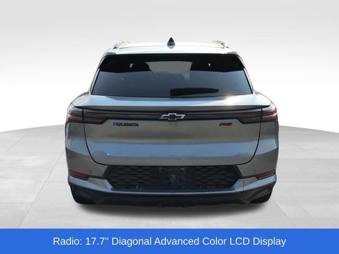 Used 2024 Chevrolet Equinox EV RS FWD image 9