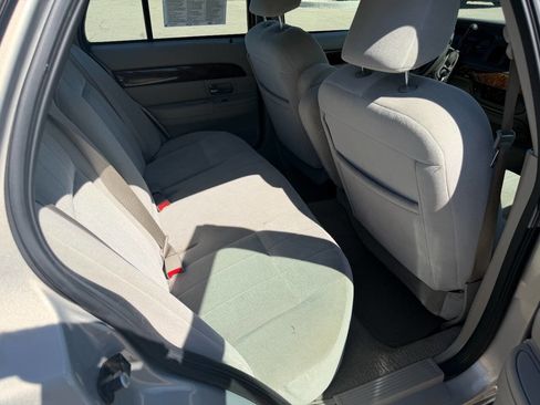 Used 2008 Mercury Grand Marquis GS RWD image 13