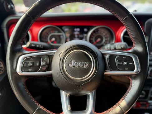 Used 2021 Jeep Wrangler Unlimited Rubicon AWD/4WD image 18