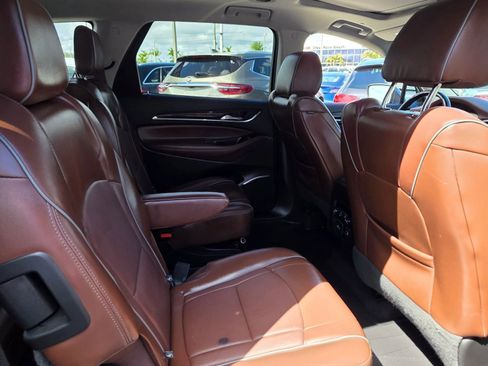 Used 2018 Buick Enclave Avenir w/ Avenir Technology Package image 15