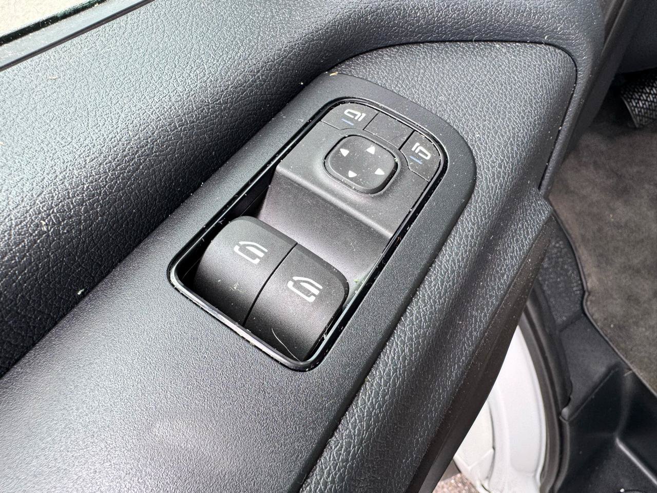 Used 2019 Mercedes-Benz Sprinter 170 image 13