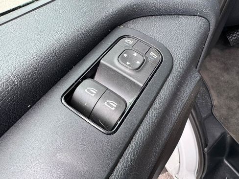 Used 2019 Mercedes-Benz Sprinter 170 image 13
