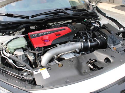 Used 2020 Honda Civic Type R image 35