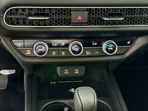 New 2026 Honda HR-V EX-L image 17