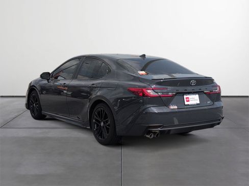 Used 2025 Toyota Camry SE w/ Multimedia Upgrade Package image 4