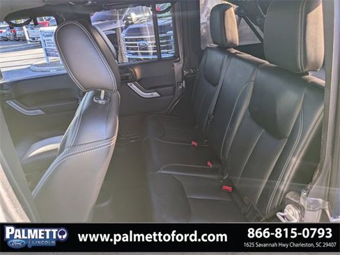 Used 2017 Jeep Wrangler Unlimited Sahara w/ Connectivity Group image 13