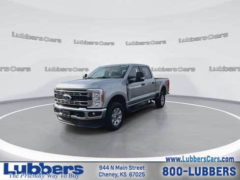 Used 2024 Ford F250 XLT image 4