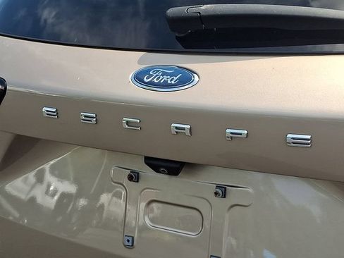 Used 2020 Ford Escape SE AWD/4WD image 36