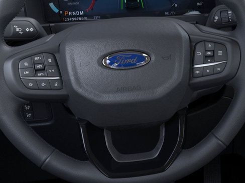 New 2026 Ford Ranger Lariat w/ FX4 Off-Road Package AWD/4WD image 13
