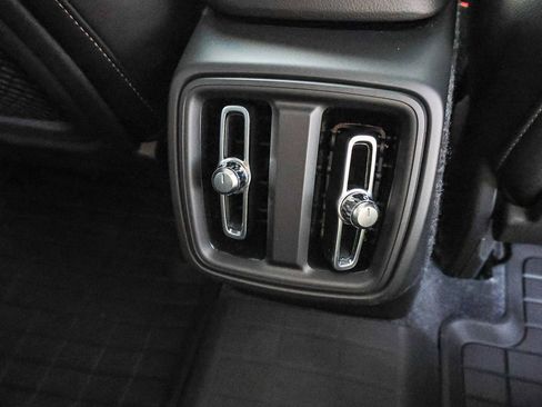 New 2026 Volvo XC40 B5 Plus w/ Climate Package image 21