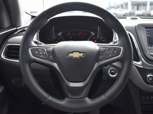 Used 2023 Chevrolet Equinox LT image 19