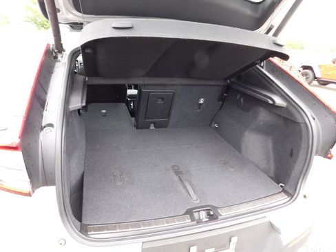 Used 2023 Volvo C40 P8 Recharge Ultimate AWD/4WD image 8