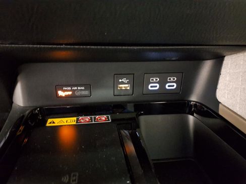 New 2026 Toyota Camry XLE FWD image 15