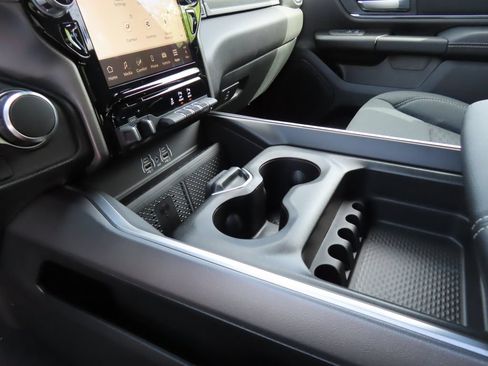 New 2026 RAM 1500 Big Horn AWD/4WD image 6